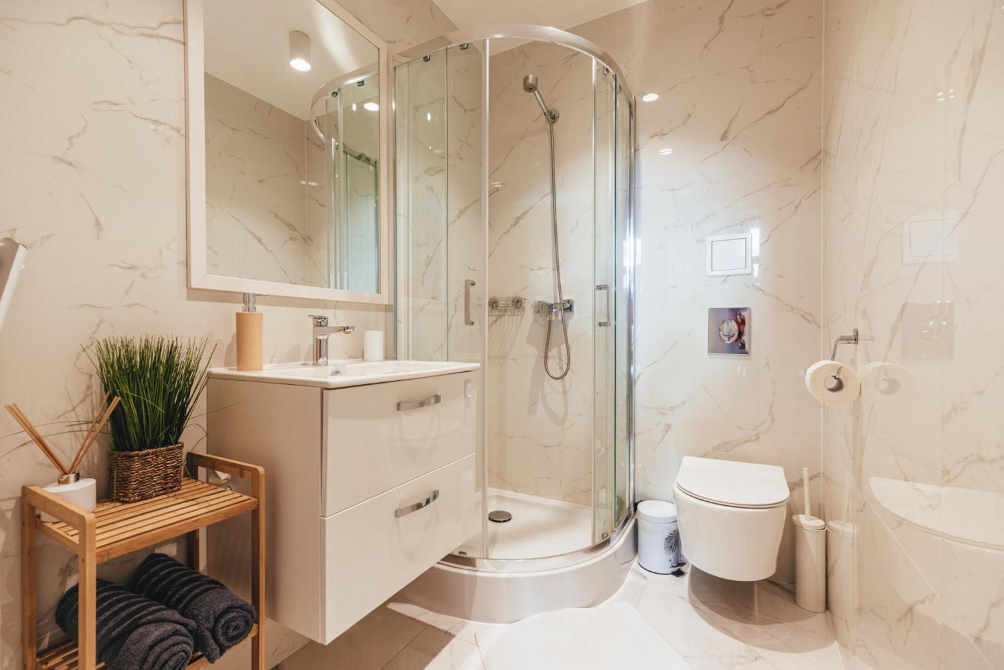 Przytulny Apartament Przy Dworcu Radom Buitenkant foto
